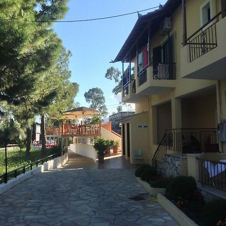 Michalis Place Apartments วาซีลีกี ภายนอก รูปภาพ