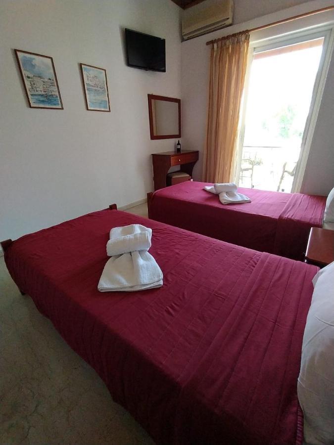 Michalis Place Apartments วาซีลีกี ภายนอก รูปภาพ