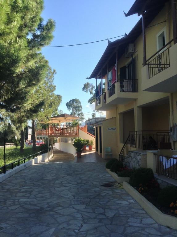 Michalis Place Apartments วาซีลีกี ภายนอก รูปภาพ