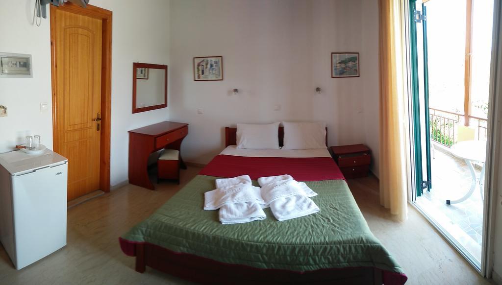Michalis Place Apartments วาซีลีกี ภายนอก รูปภาพ