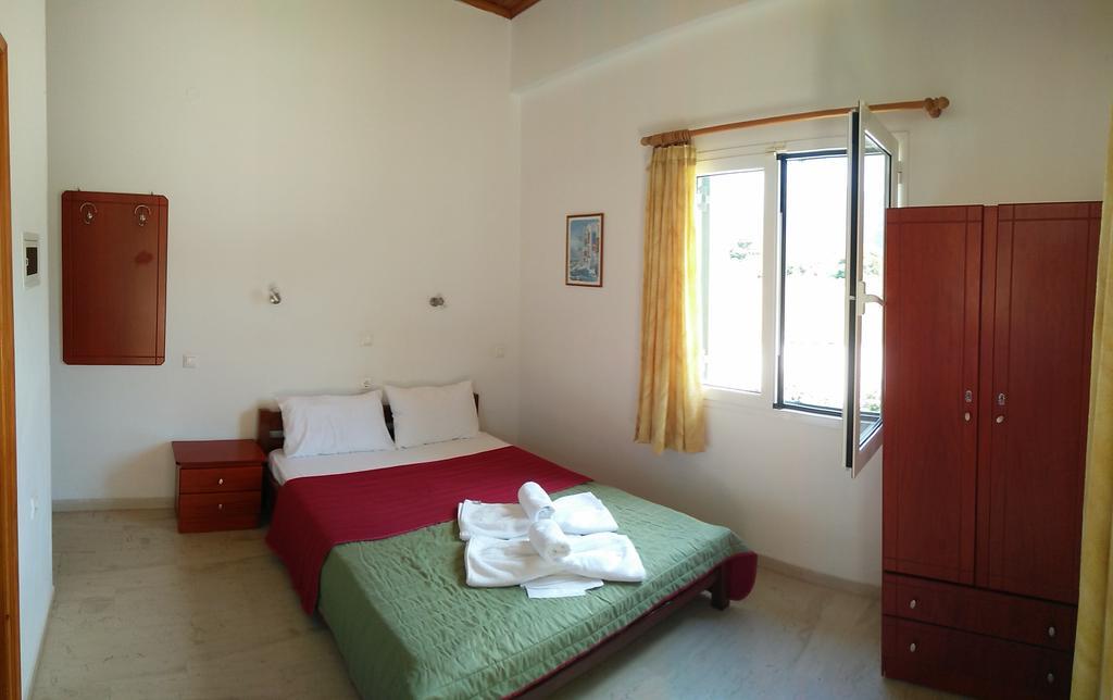 Michalis Place Apartments วาซีลีกี ภายนอก รูปภาพ